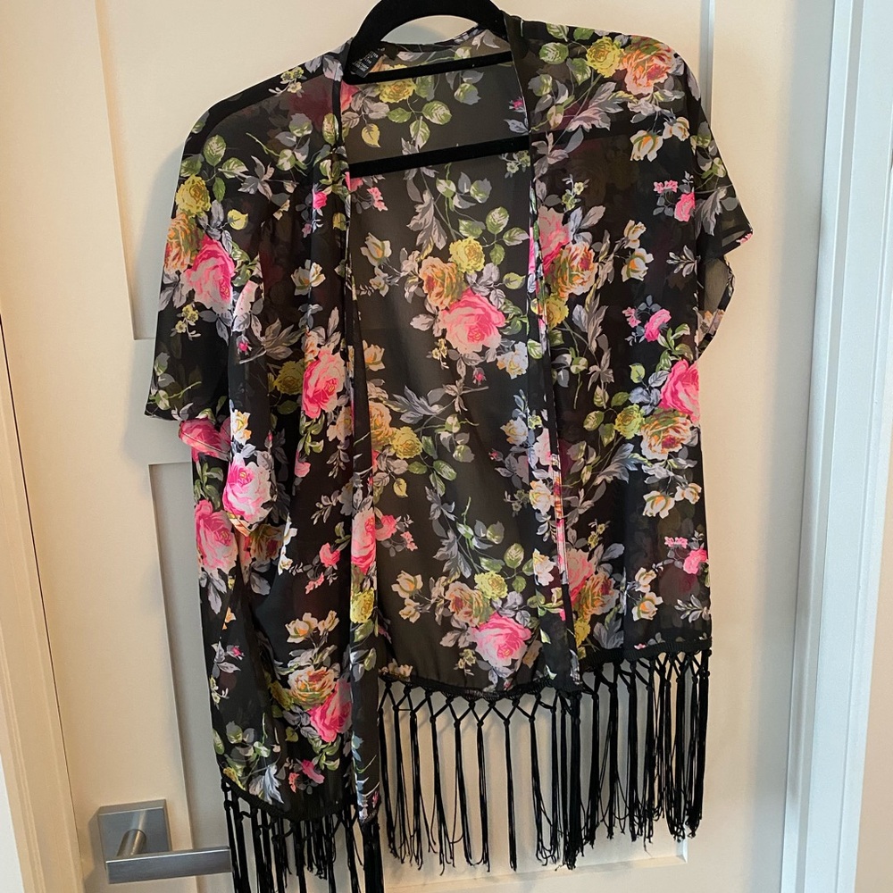 Short kimono
